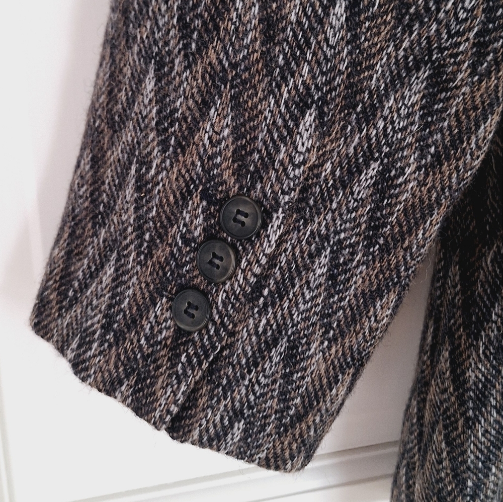 Harvé Benard wool button-down jacket - Picture 3 of 8